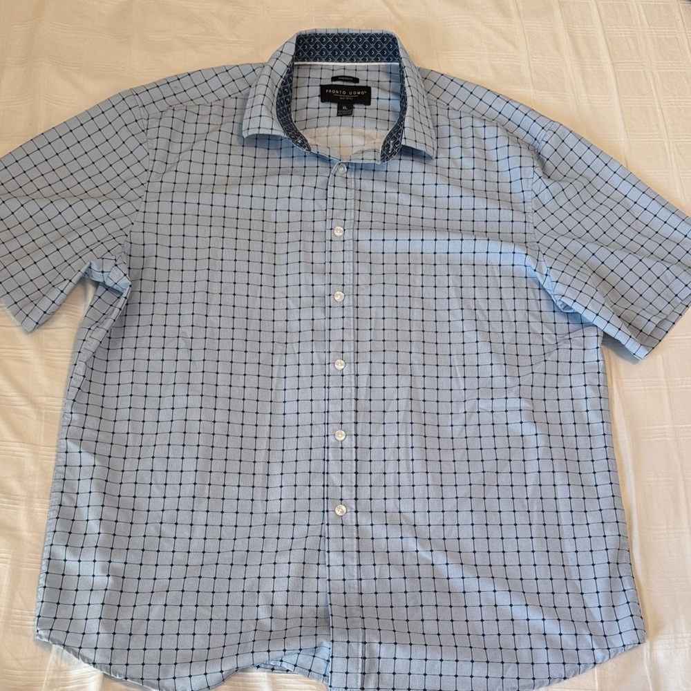 Pronto Uomo Men's Blue Checkered Button-Down Shirt